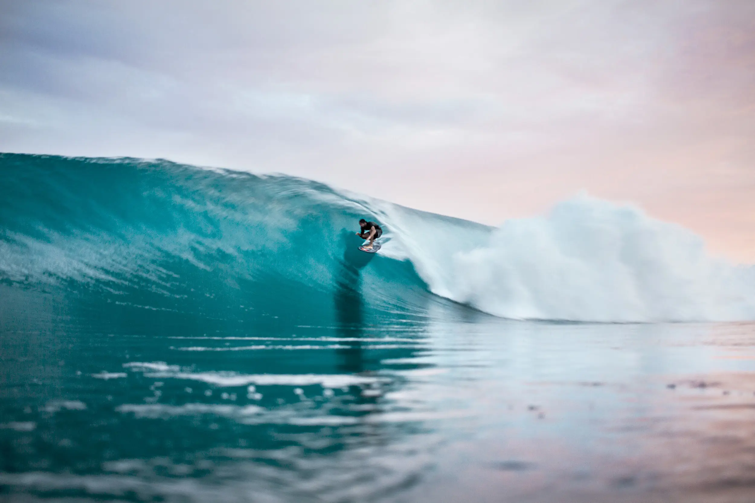 Adventure Yachts Currated Surfing 9